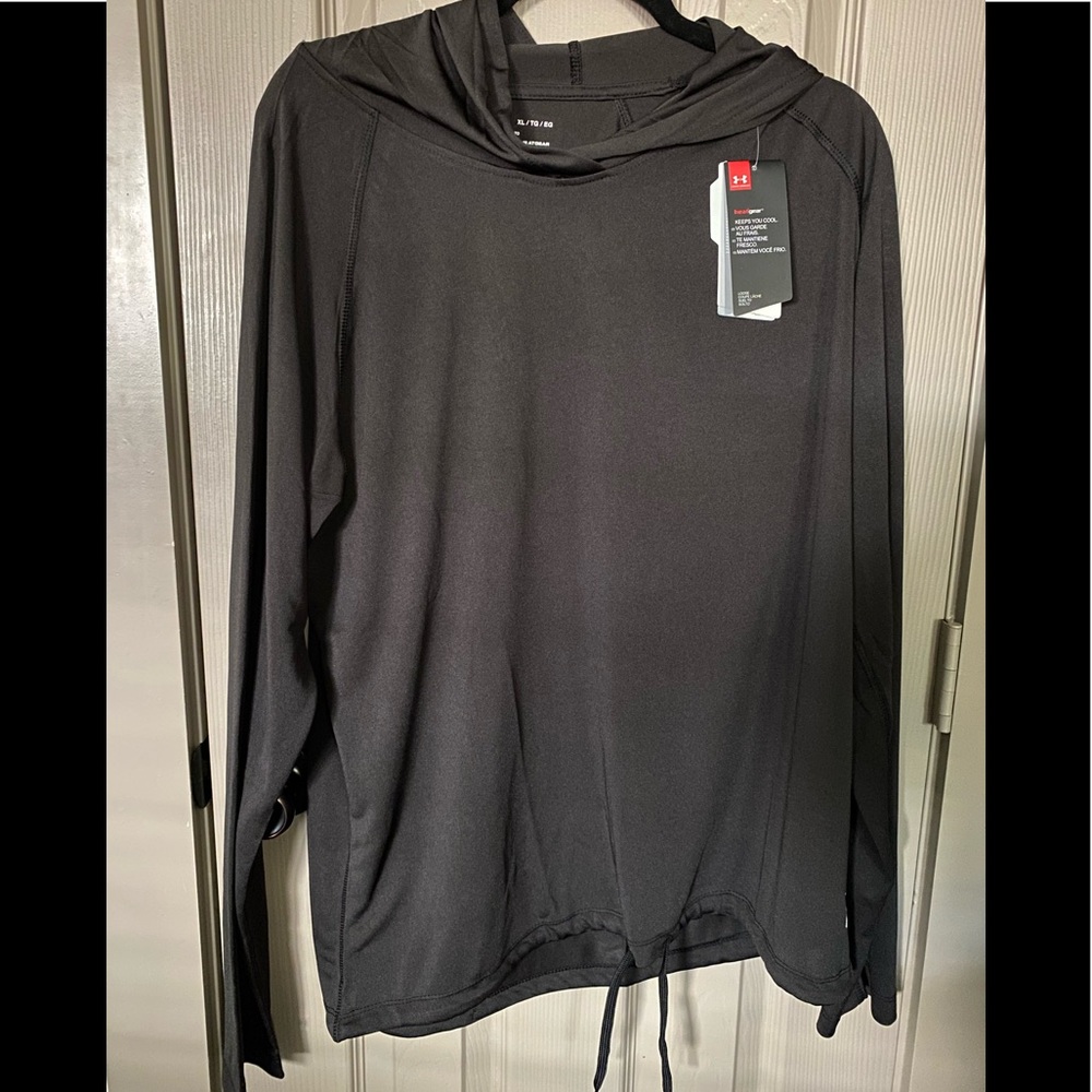 Under Armour Women’s ⚫️ Long sleeve Top - XL